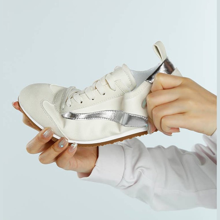 Moomba Lace Up Sneakers - White