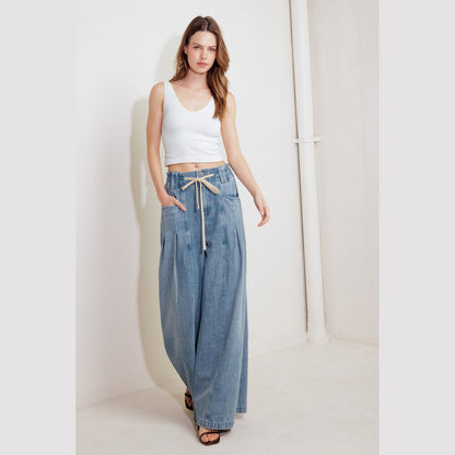 CONTRASTING TIE BLUE DENIM PANTS. Website exclusive · Ships direct!