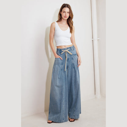 CONTRASTING TIE BLUE DENIM PANTS. Website exclusive · Ships direct!