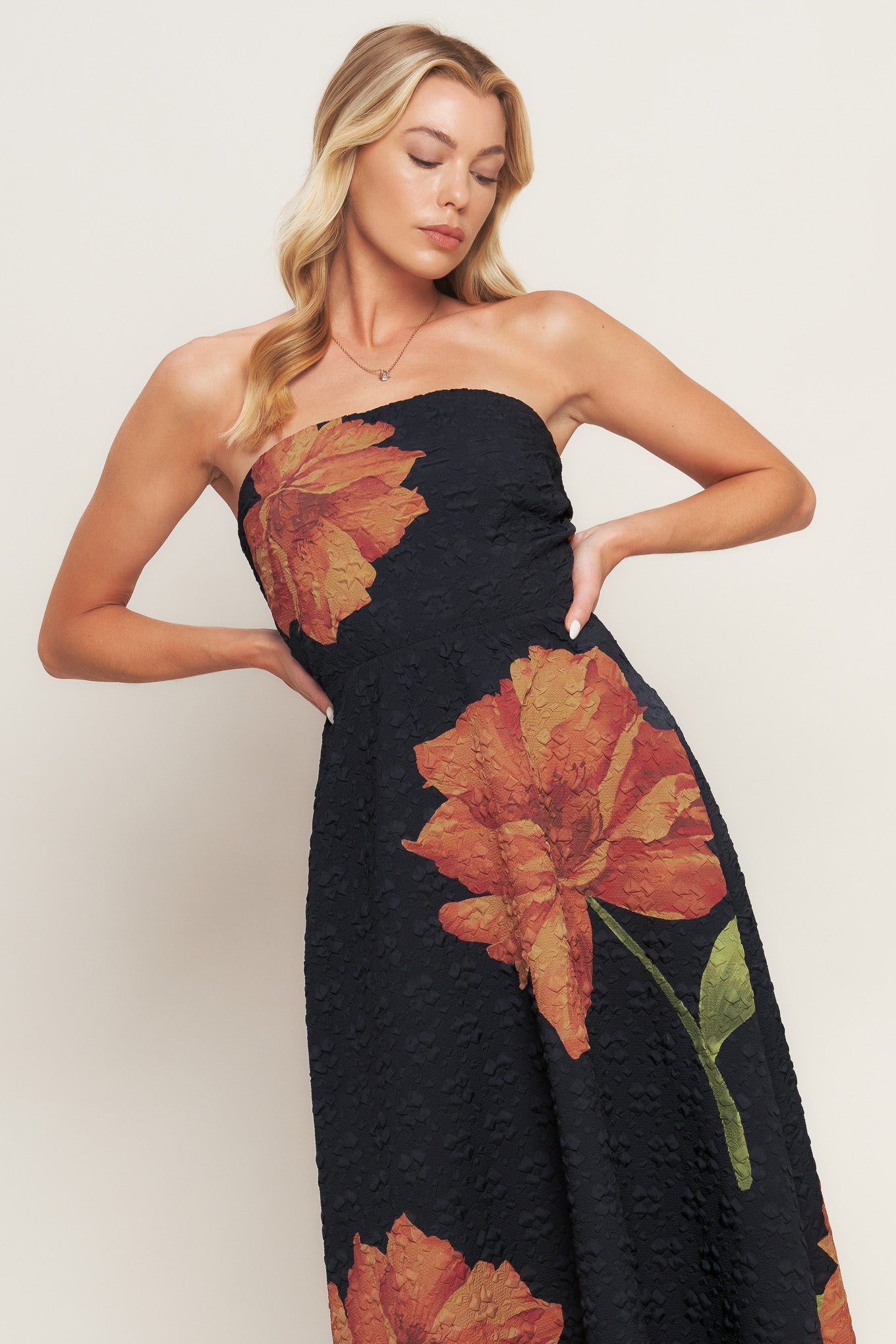 STRAPLESS ART NOUVEAU BLOOM WOVEN MIDI DRESS. Website exclusive · Ships direct!