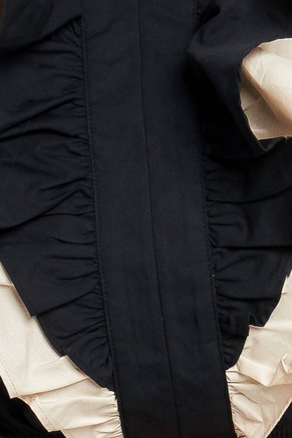 GALLERY CONTRAST RUFFLE WOVEN CROP TOP. Website exclusive · Ships direct!