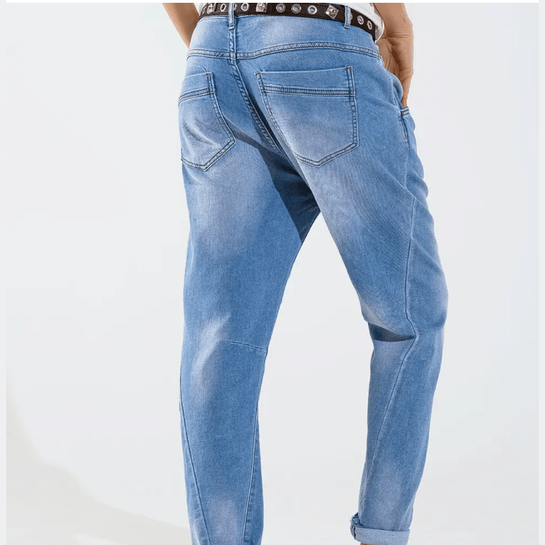 Q2 Denim Spain Basic Boyfriend Jeans with Stitch Detail in Mid Wash