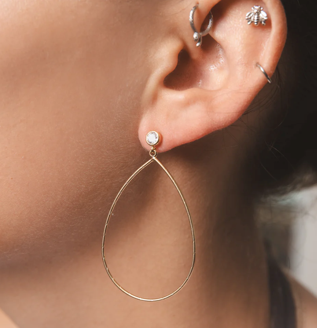 Verve Jewelry Besáme Gold Plated Hoop Earrings