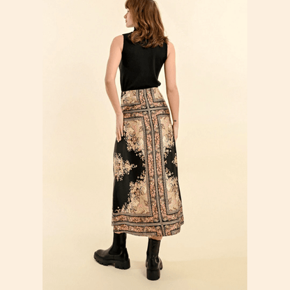 Molly Bracken Printed Midi Skirt in Black Pierra