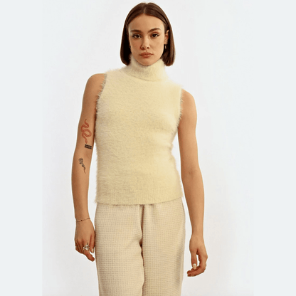 Molly Bracken Textured Sleeveless Turtleneck Top in Off White