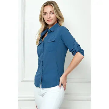 Button Down Side Rib  Stretch Shirt in White and Blue